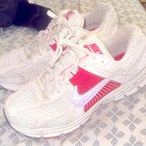 Nike Zoom Vomero 5 "Sail/Siren Red" Women's Shoe